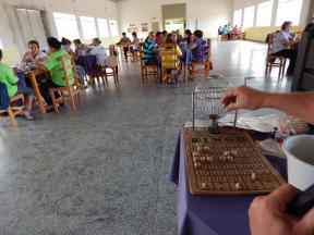 GRUPO DA MELHOR IDADE DE JAPIRA PARTICIPAM DE JOGO DE BINGO
