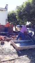 O Departamento de Obras do Município de Japira, está reformando parte do muro, e instalando portões no prédio da Delegacia de Polícia Militar de Japira.